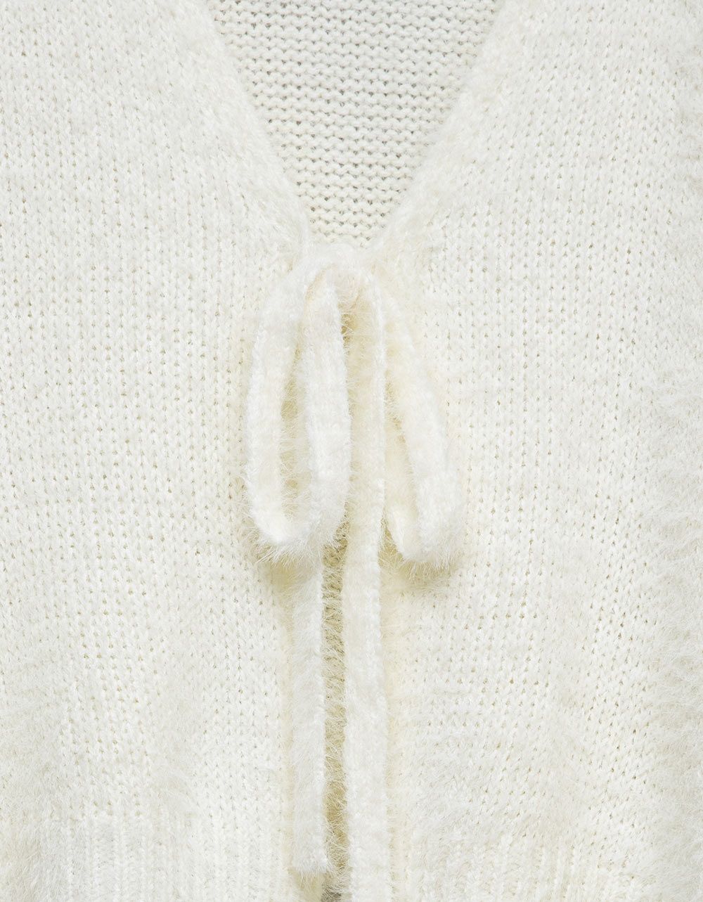 Fete Fuzzy Cardi in Ivory_2