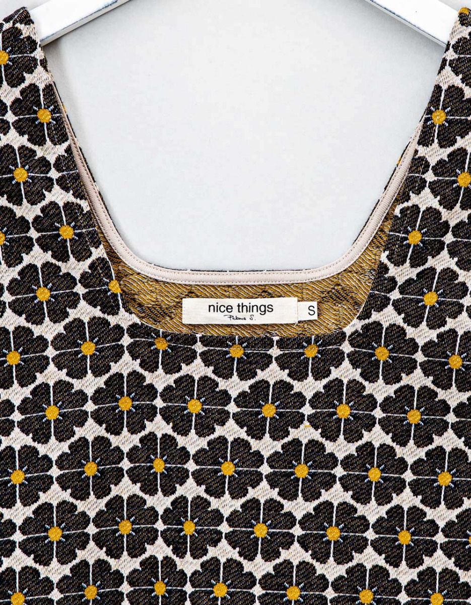 Flower Jacquard Top_2