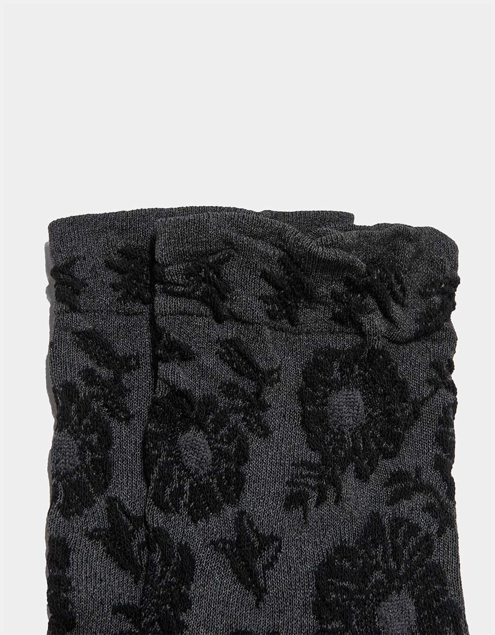 Flower Socks in Black_2