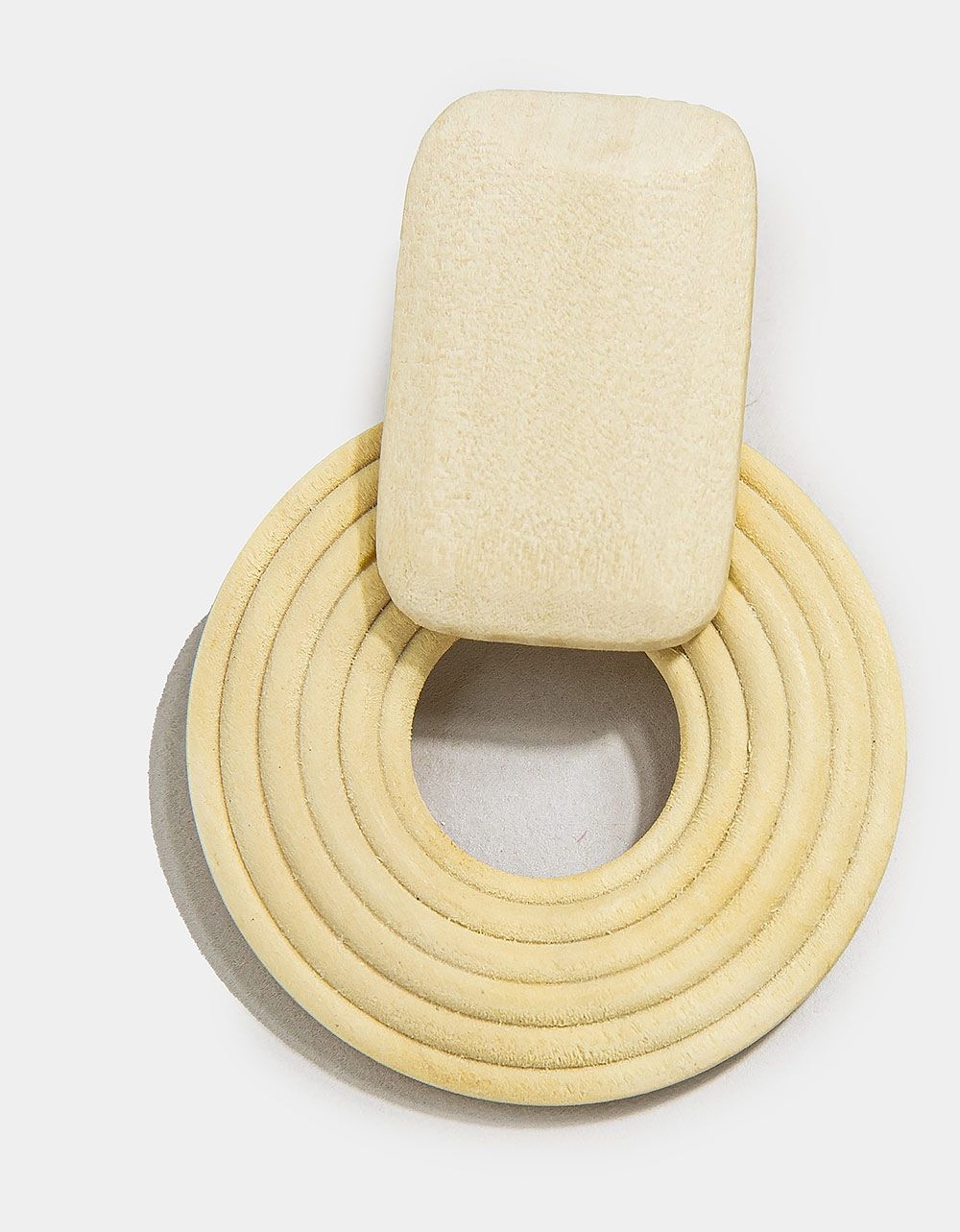 Folly Wood Earring in Ivory_3