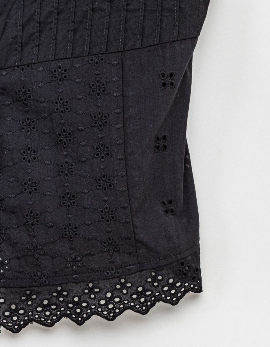 Freddie Eyelet Top in Black_5