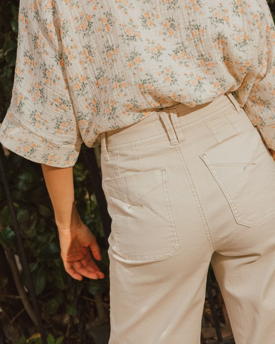 Gemma Wide Crop in Blanch_3