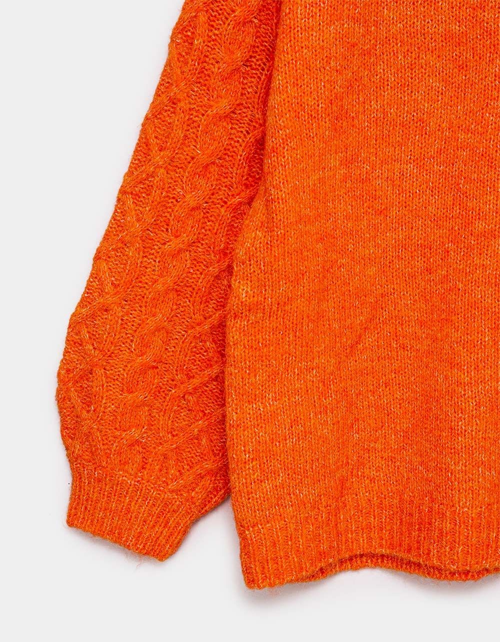 Gigi Knit Pullover_3