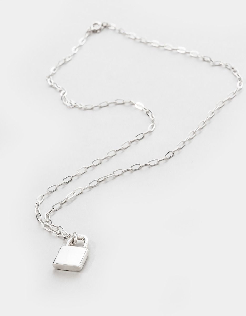 Holmes Necklace in Silver_0