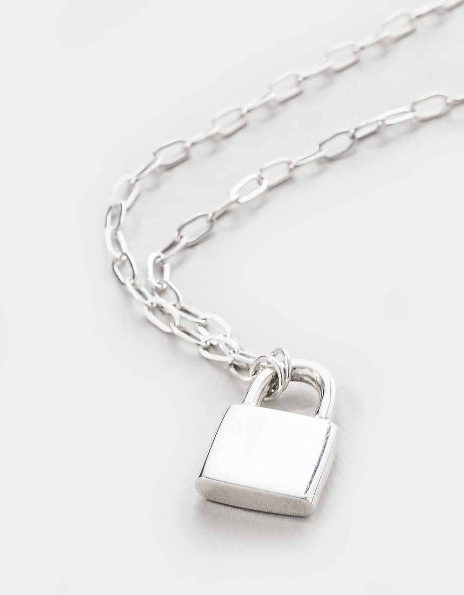Holmes Necklace in Silver_2