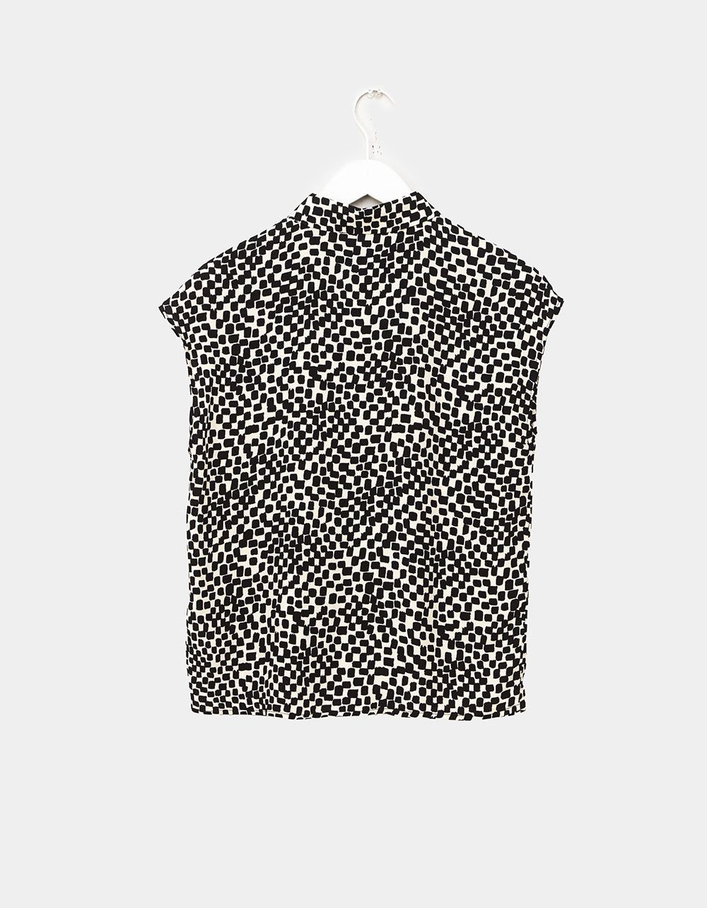 Irregular-Checks-Top_4