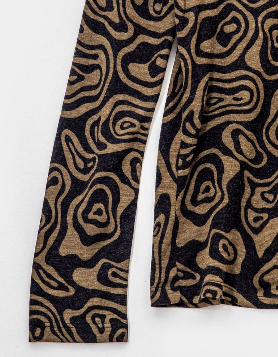 Isobars Print Top in Black_5