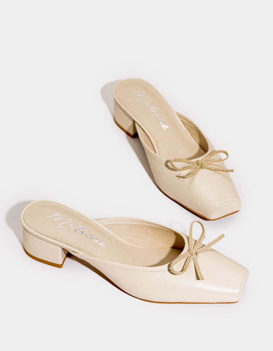 Ivory Basilio Mule_0