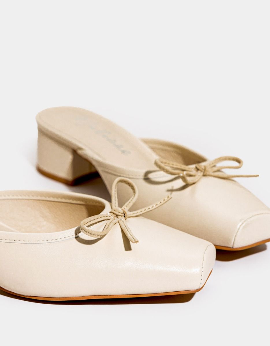 Ivory Basilio Mule_5