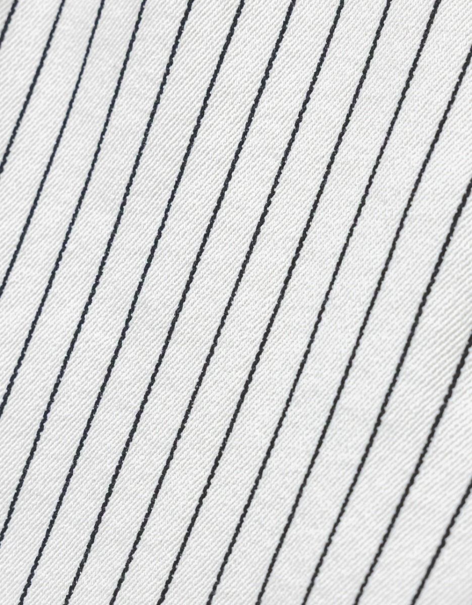 Ivory Pin Barrel Jeans_4