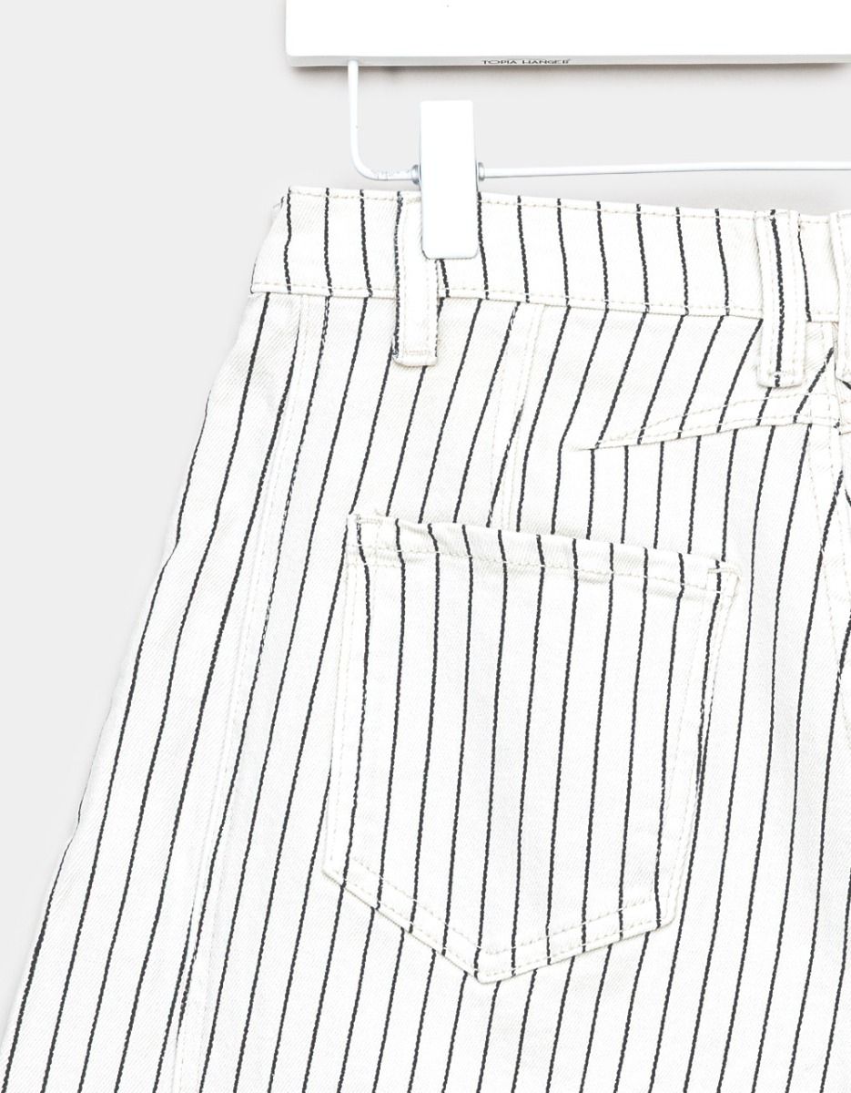 Ivory Pin Barrel Jeans_3