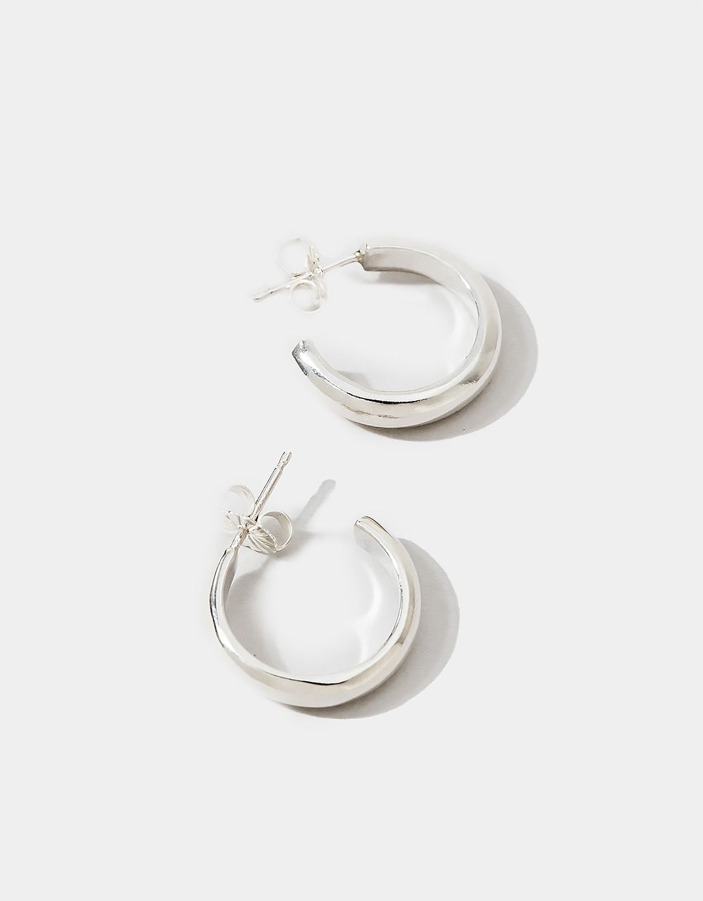 Jane Hoops in Silver_2