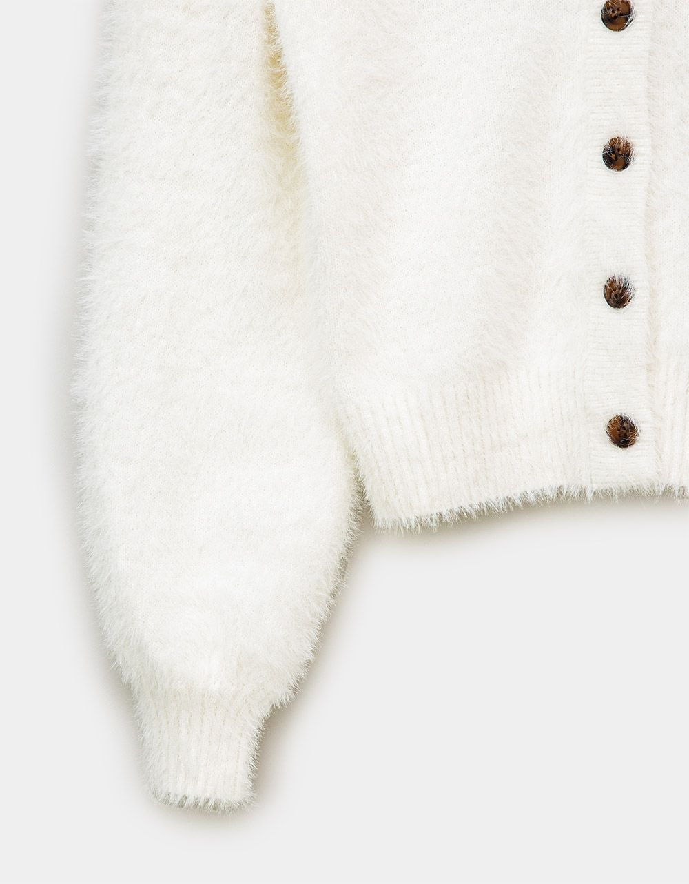 Jax Fuzzy Cardigan in Fraiche_3