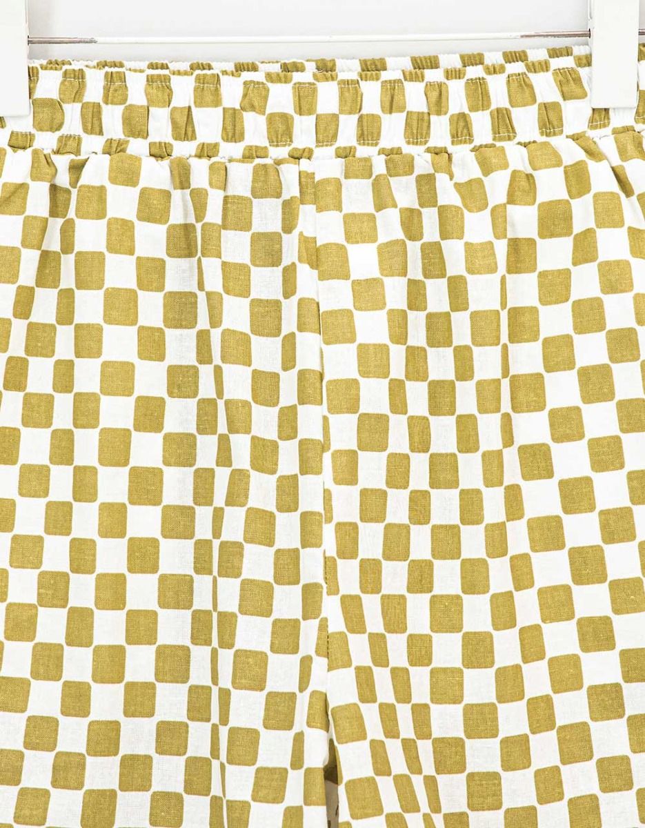 Jo Check Shorts in Green_3