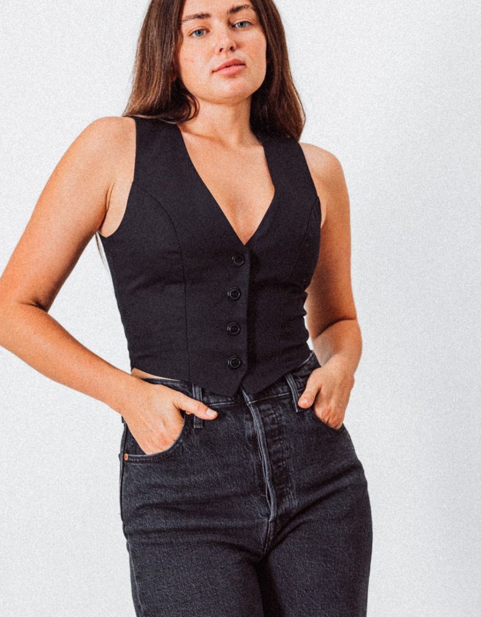 Korey Vest in Black_1