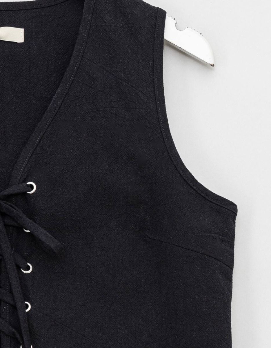 Lace-Up Cotton Top in Black_2