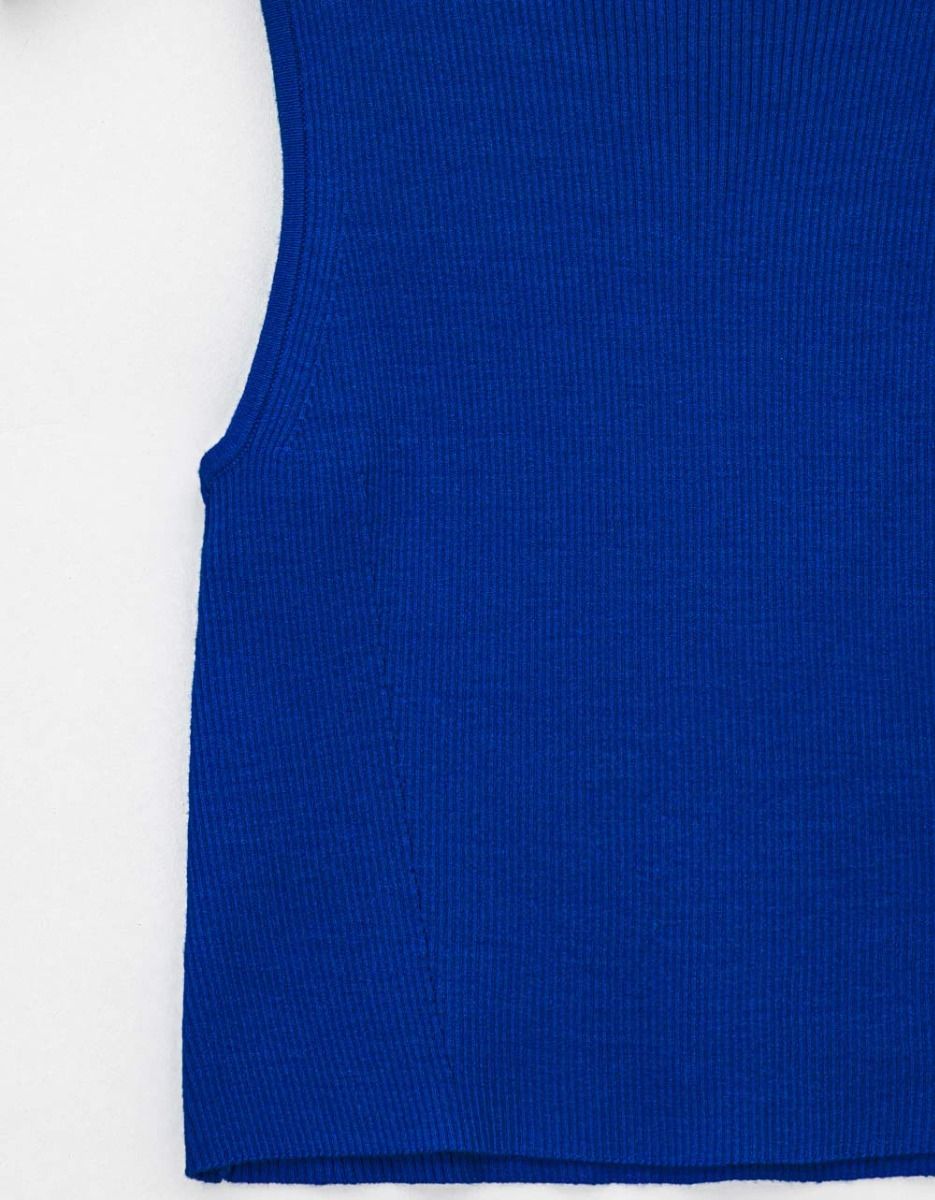 Leelie Knit Top in Blue_2