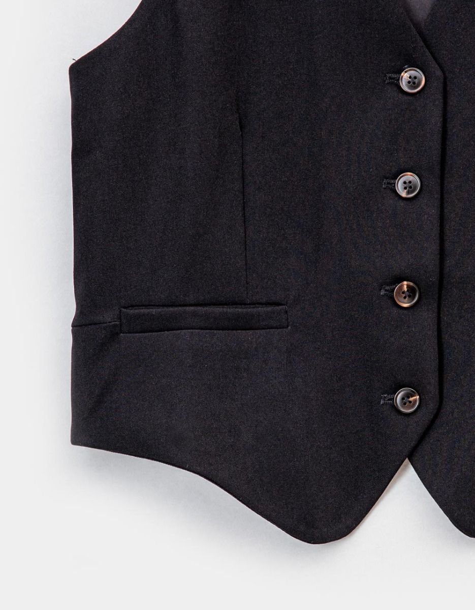 Leola Vest in Black_1