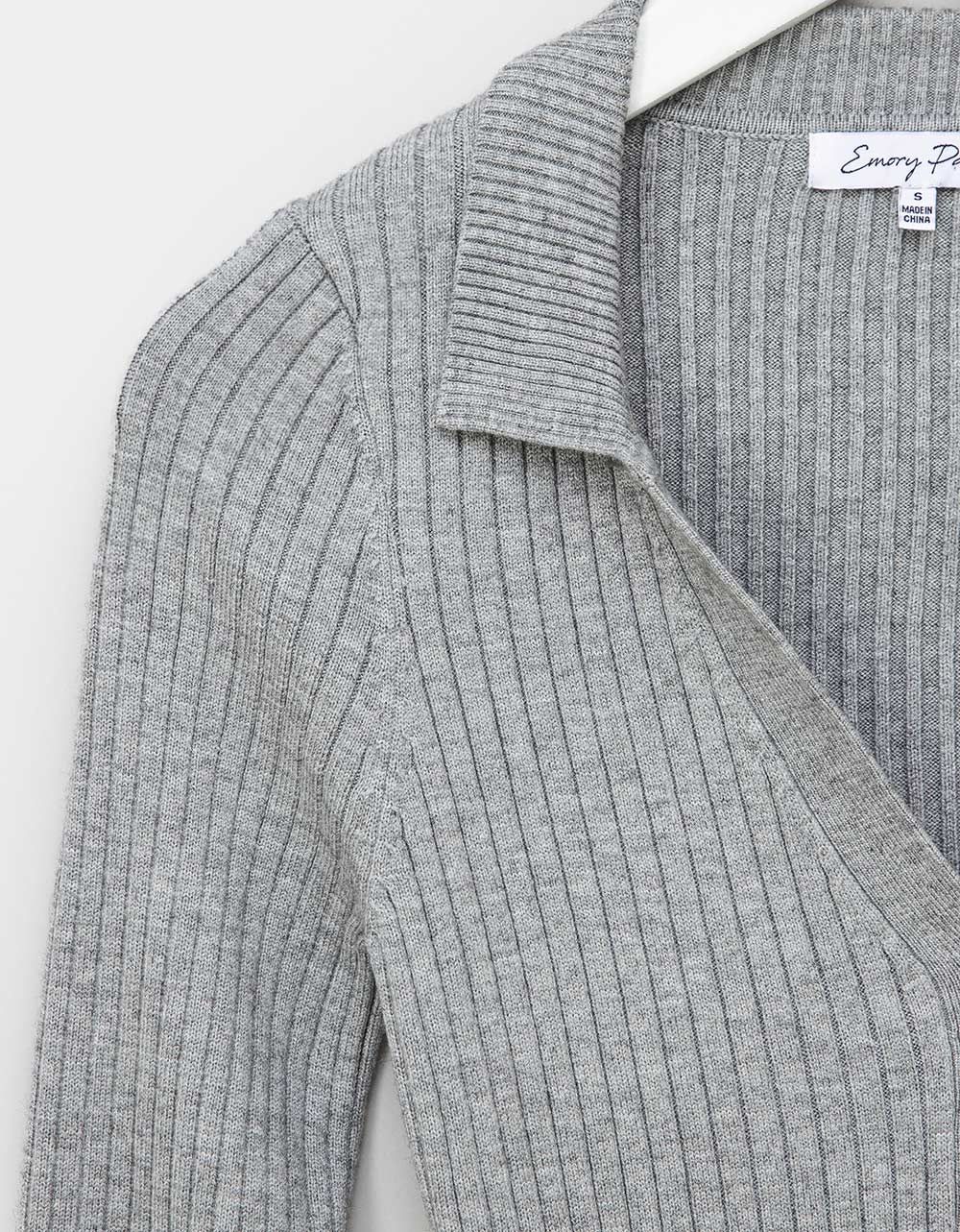 Lonna Button Knit in Heather Grey_1