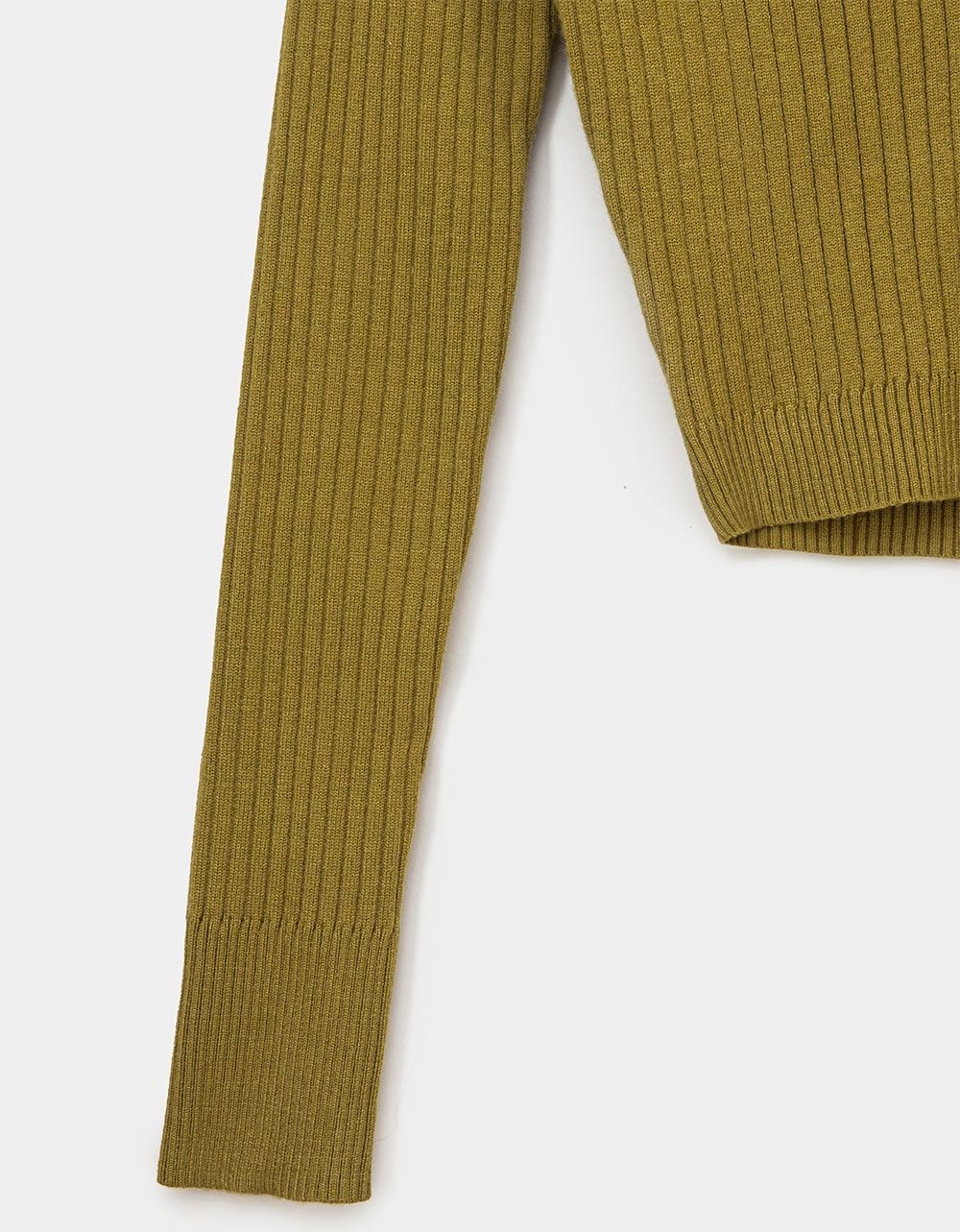 Lonna Button Knit in Olive_3