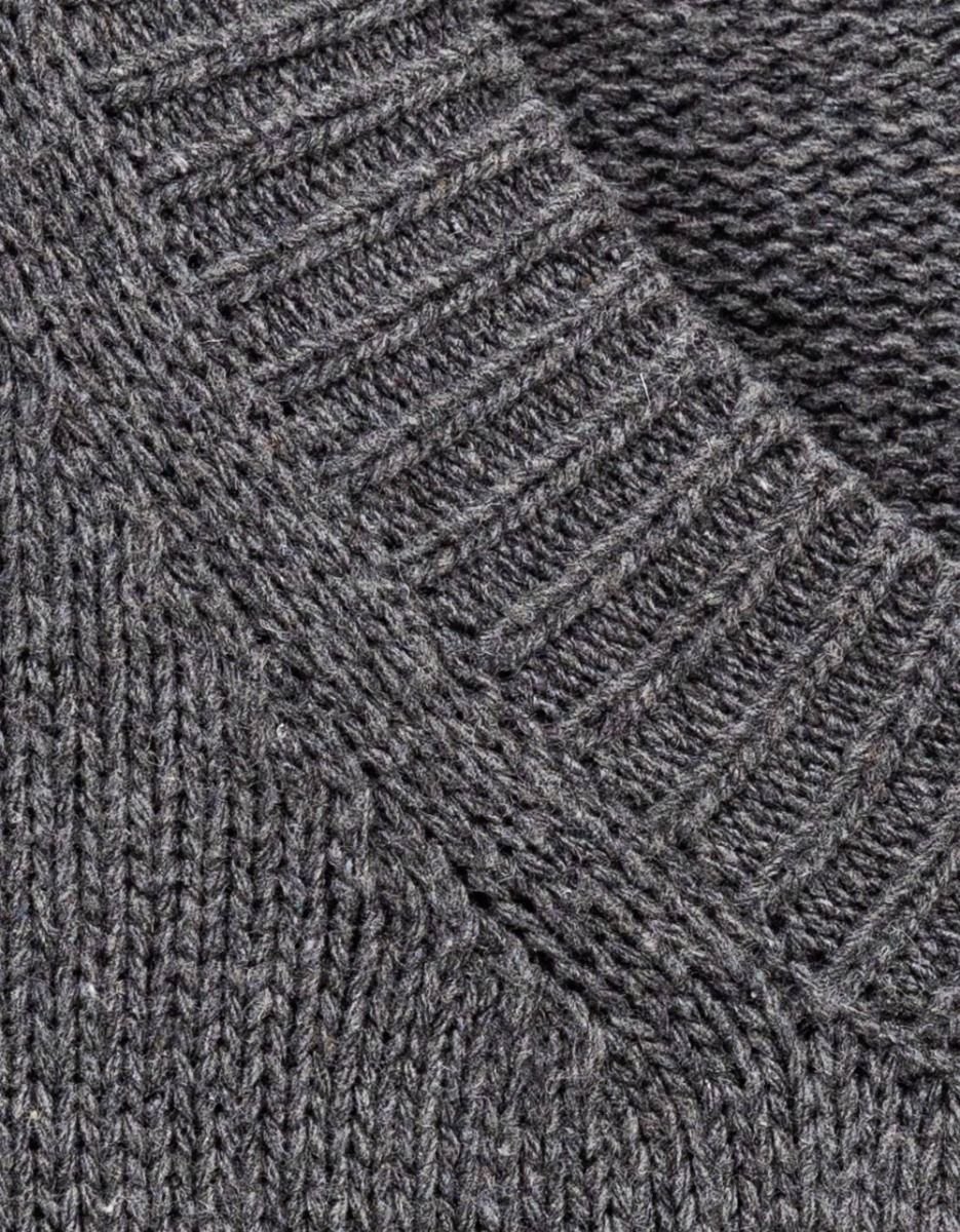 Lucy Cardigan in Grey_3