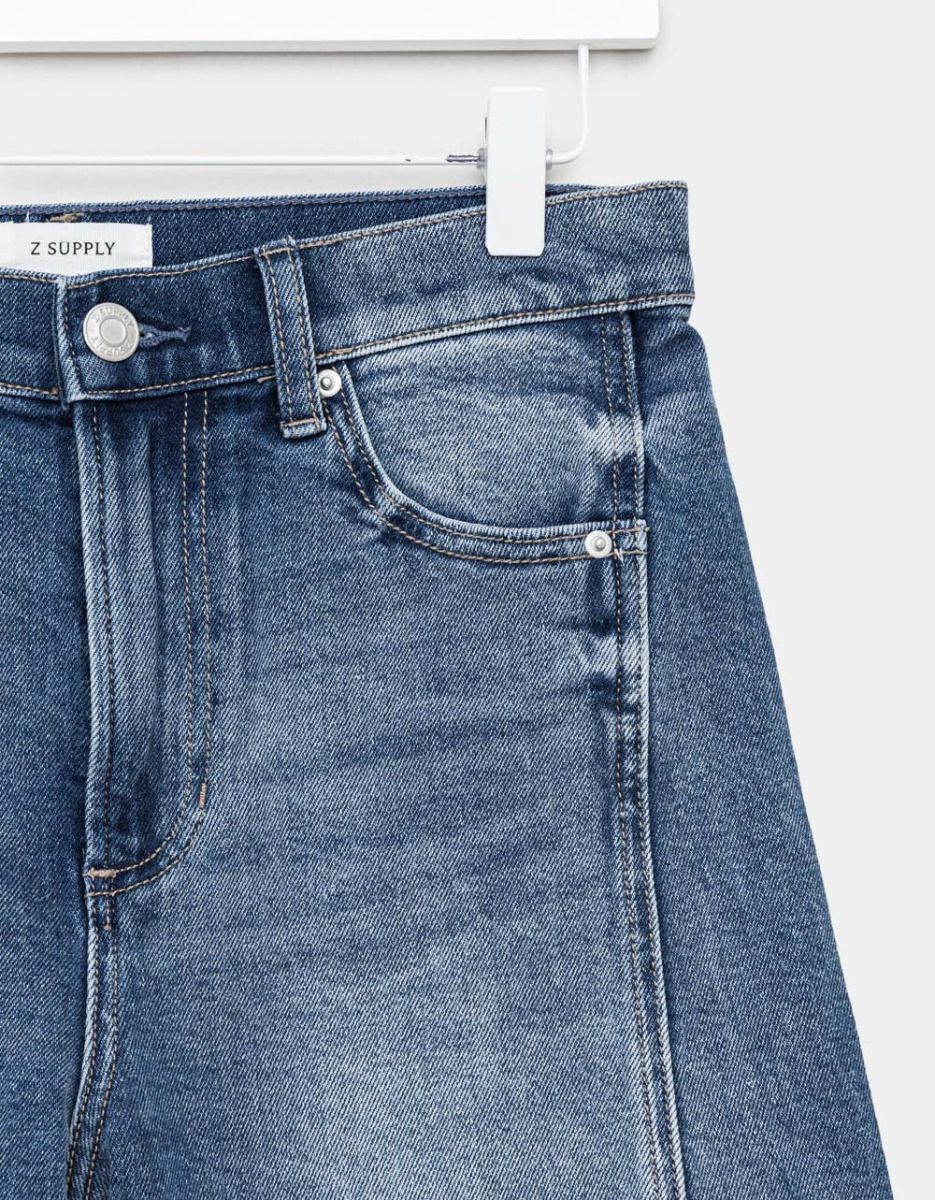 Luna High Bowed Crop_2