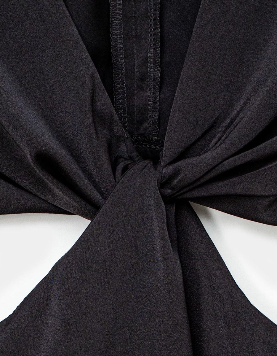 Maddie Cut-Away Mini_1