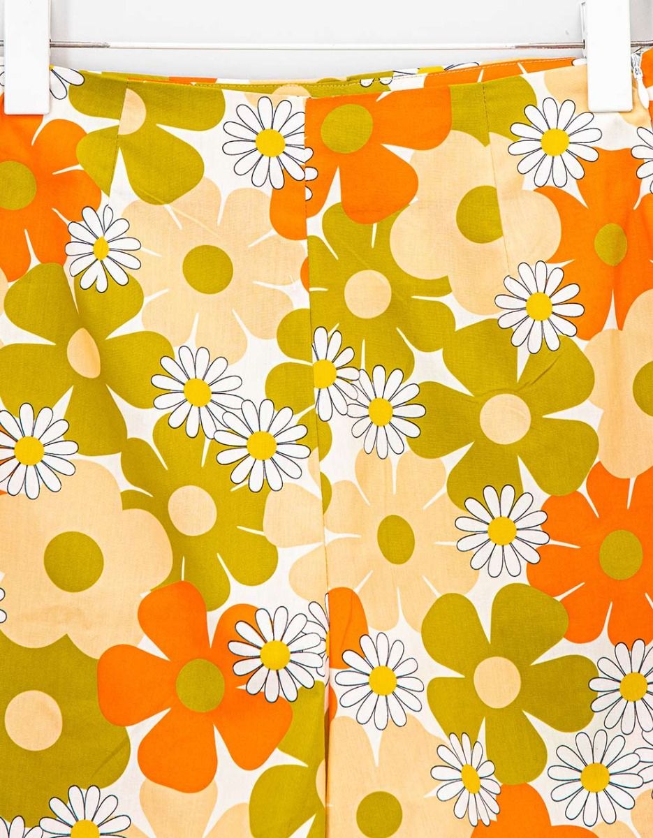 Maddie Retro Daisy Shorts_4