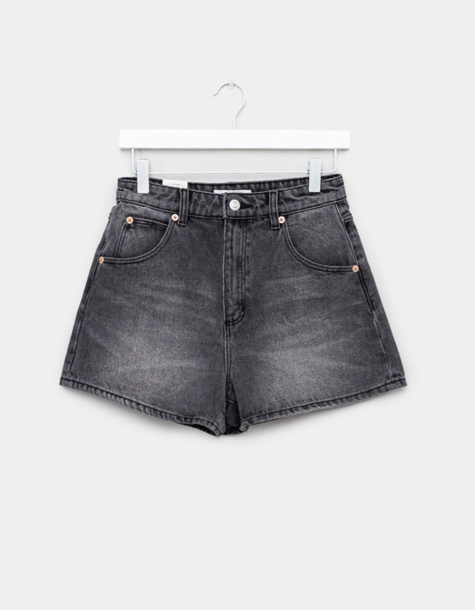 Mirage Shorts in Worn Black_0