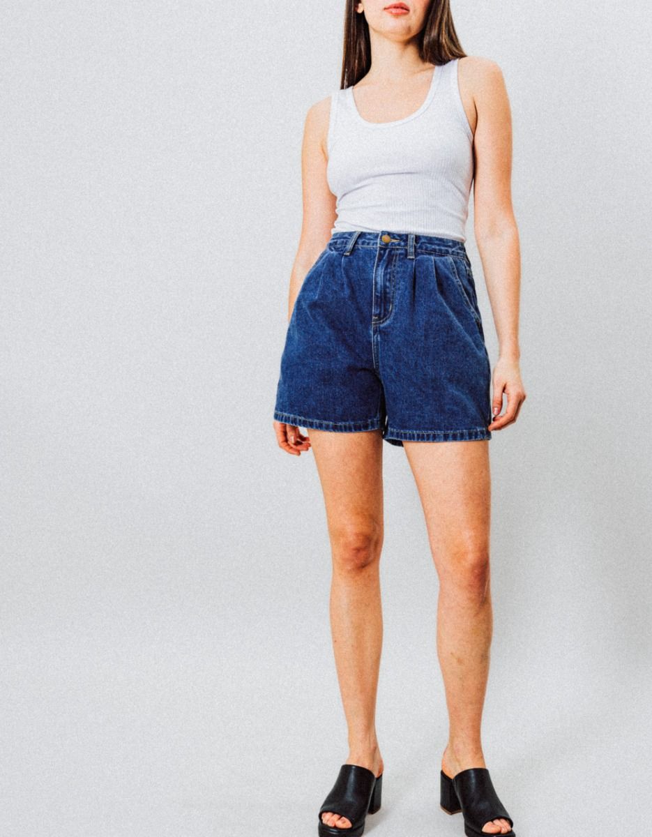 Naomi Denim Shorts in Washed Blue_1