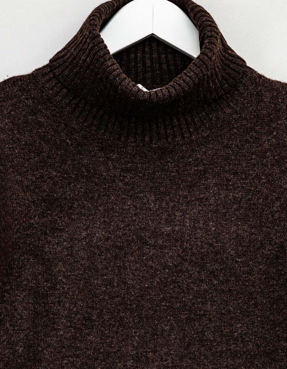Noemi Knit Turtleneck_2