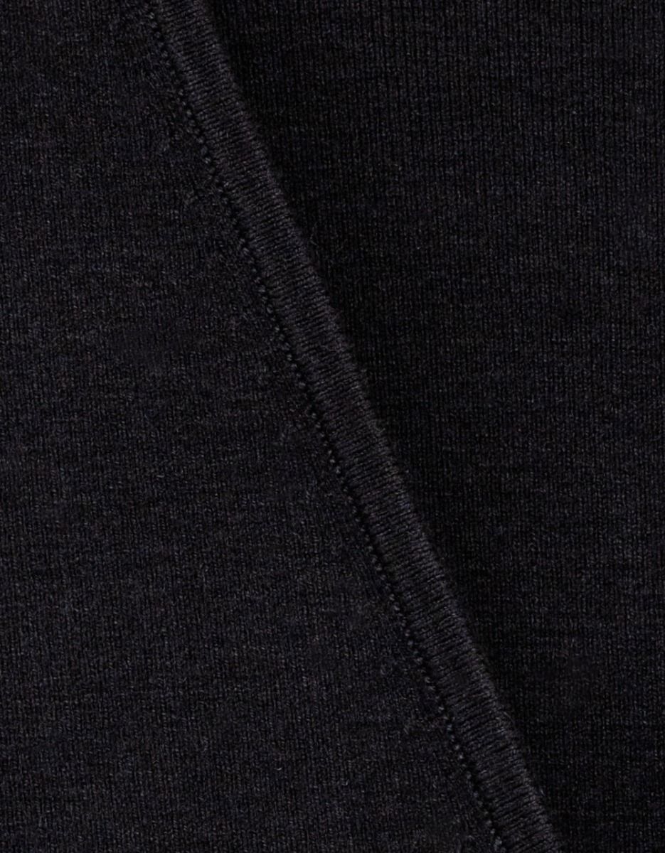 Norma Cardi in Black_3