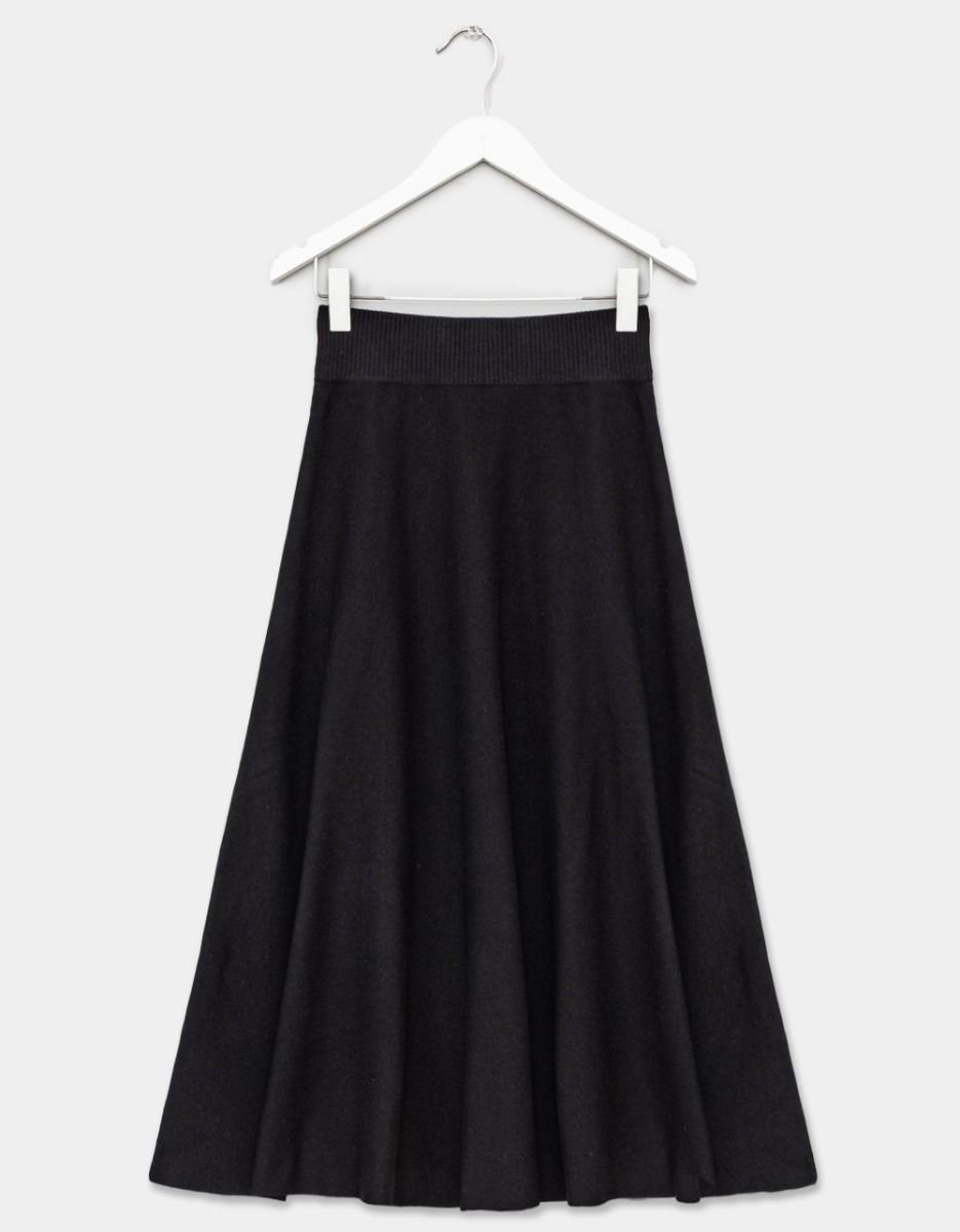 Norma Skirt in Black_0