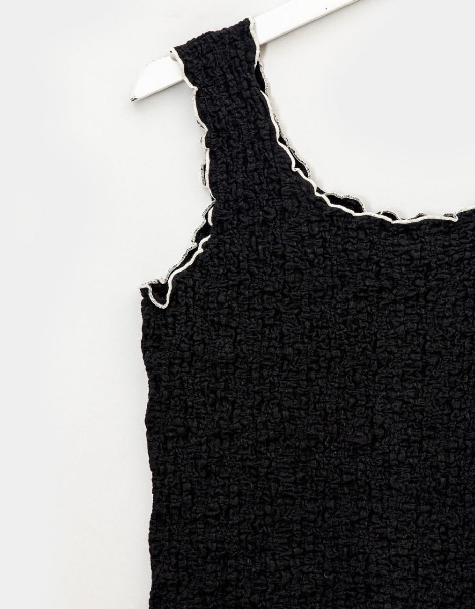 Nox Crinkle Top in Black_2