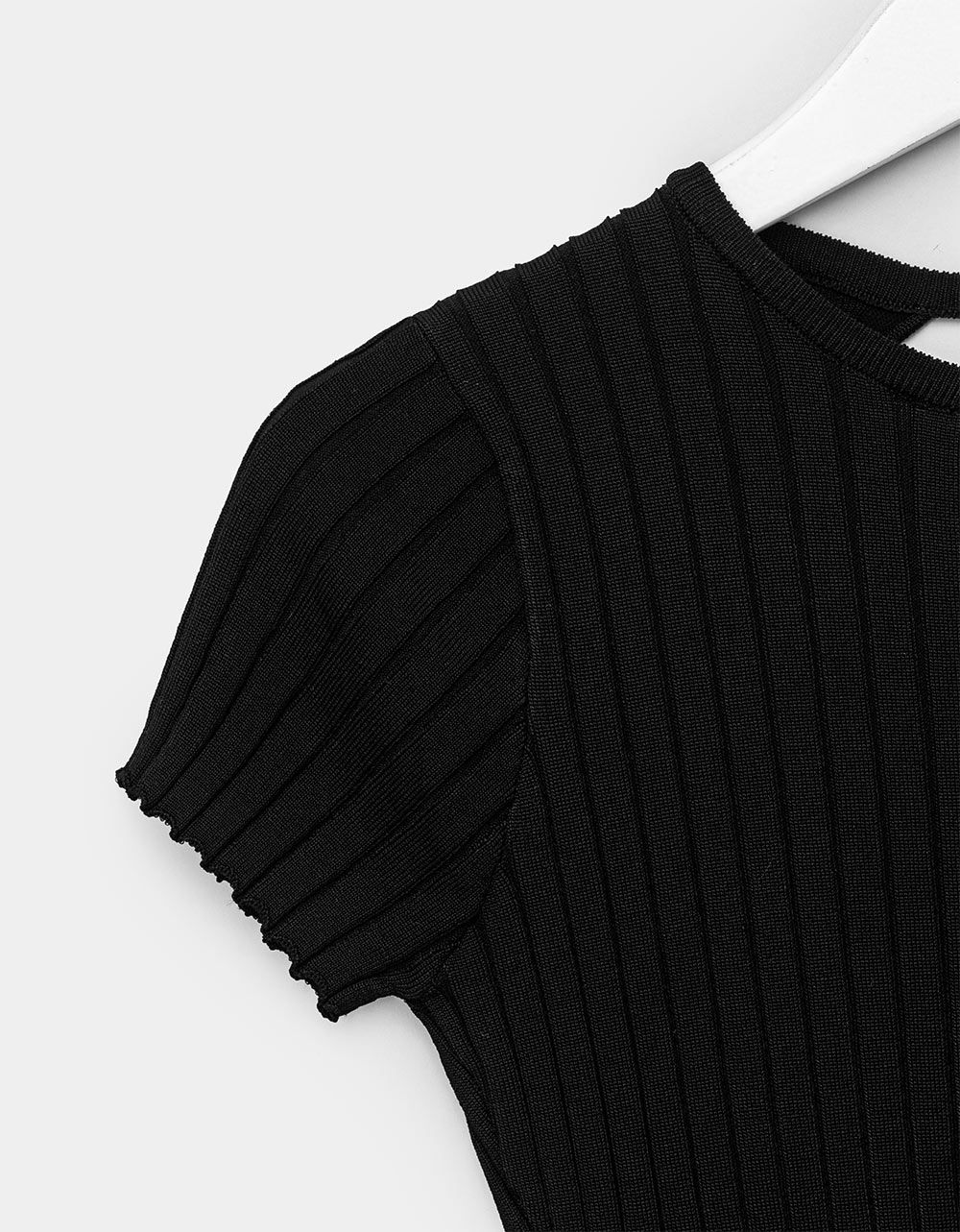 Ouverte Back Top in Black_1