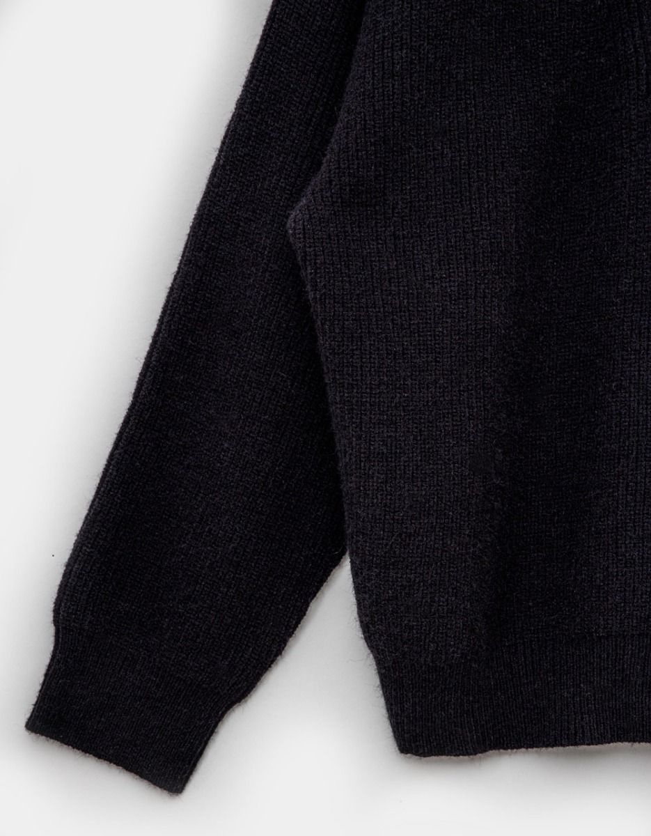 Pheba Zip Neck Sweater_1