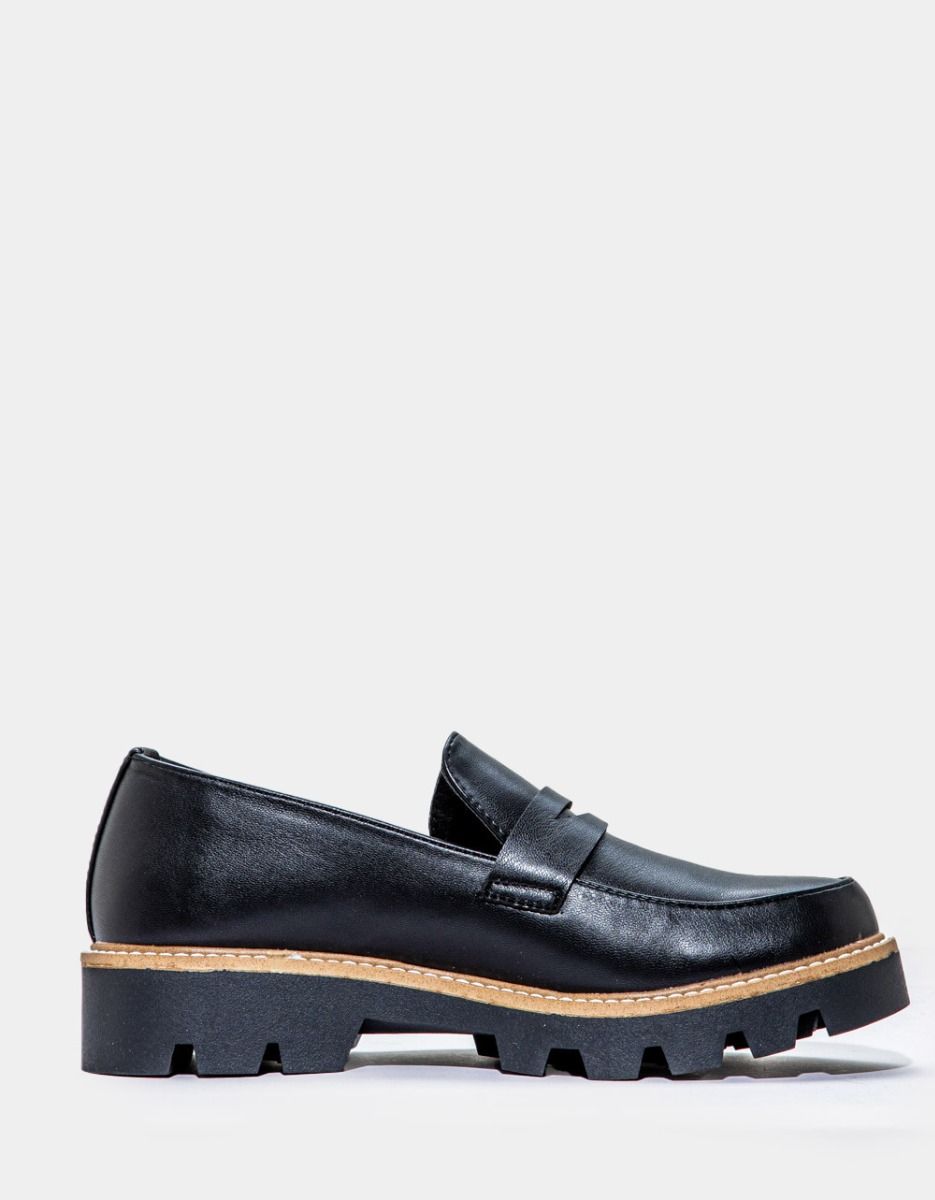 Playback Loafer in Black_1