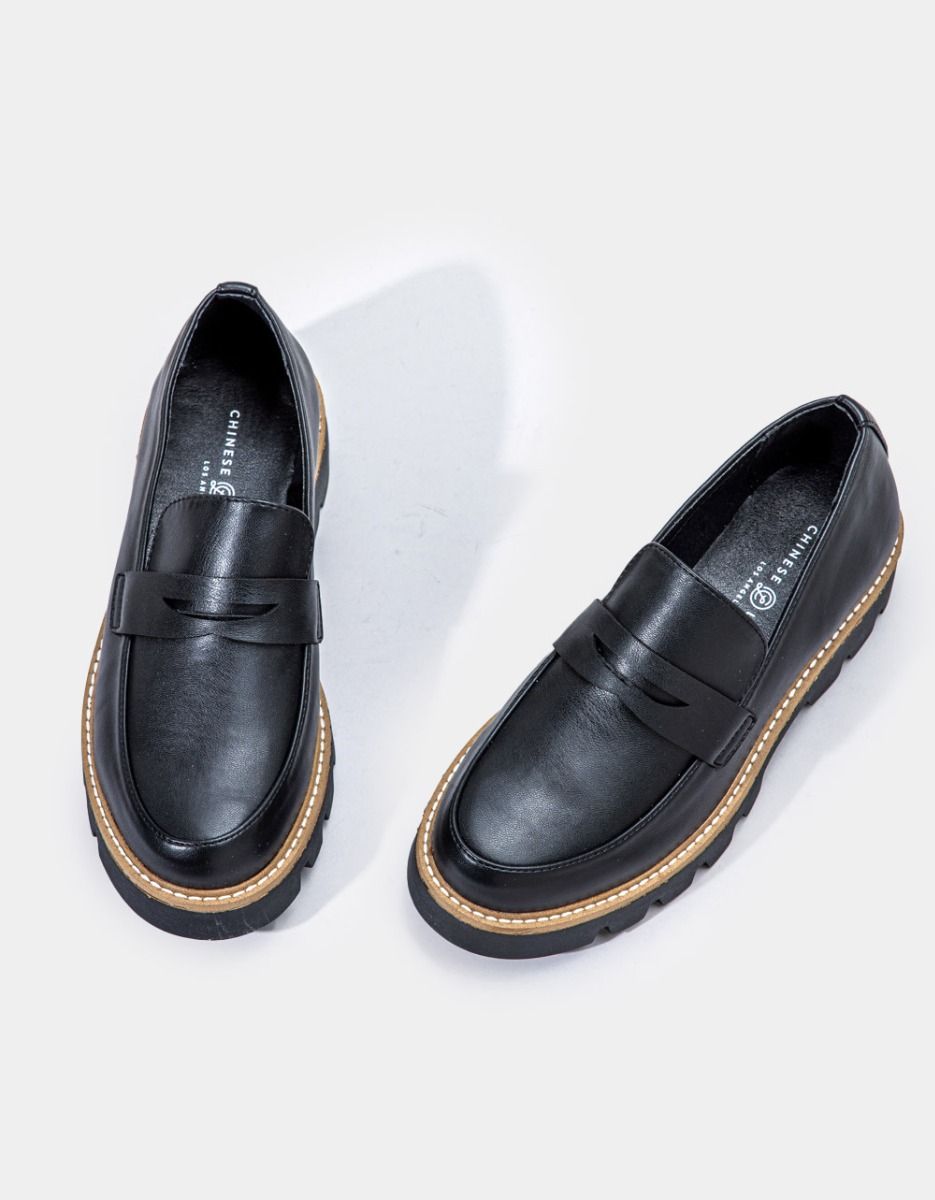 Playback Loafer in Black_3