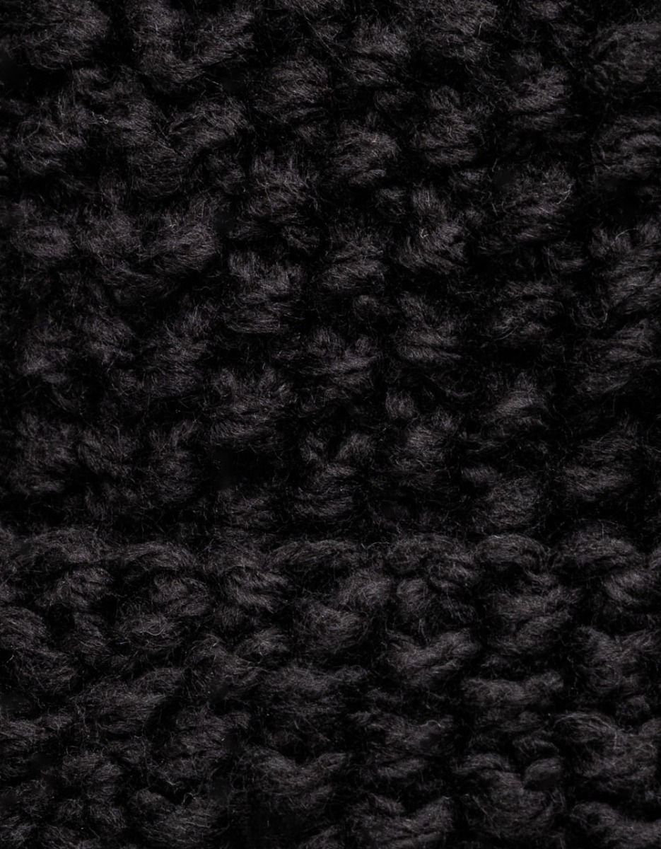 Popcorn Beanie in Black_1