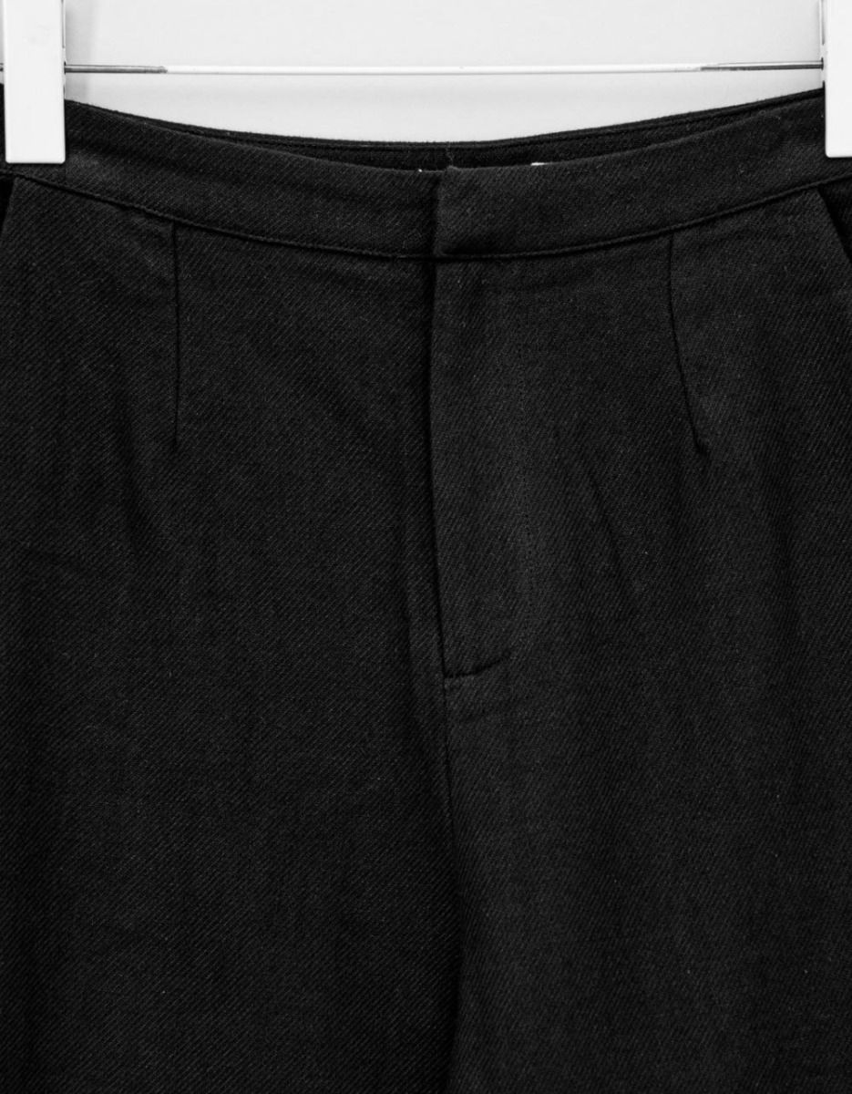 Reagan Pants in Black_4