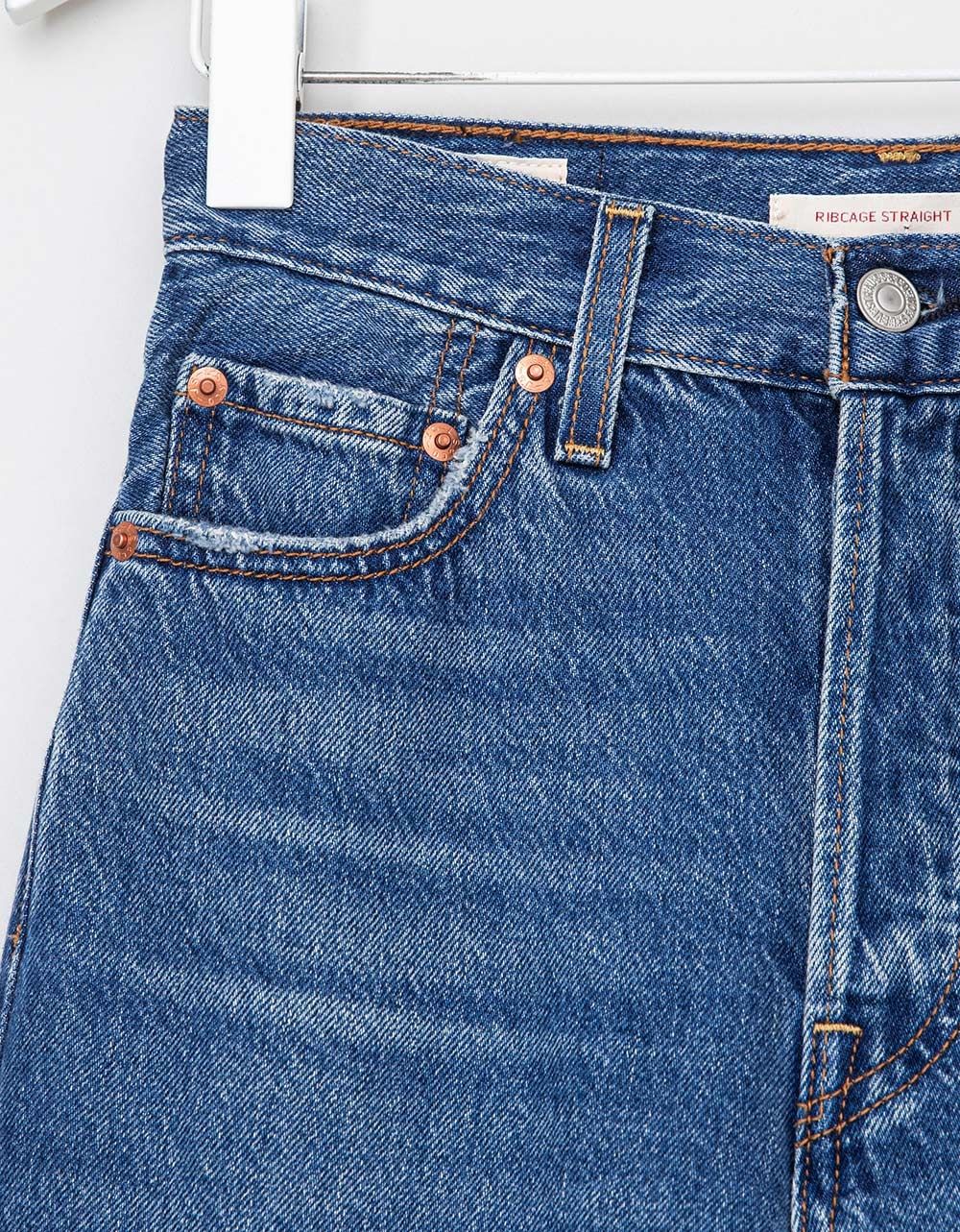 Ribcage Straight in At The Ready_1