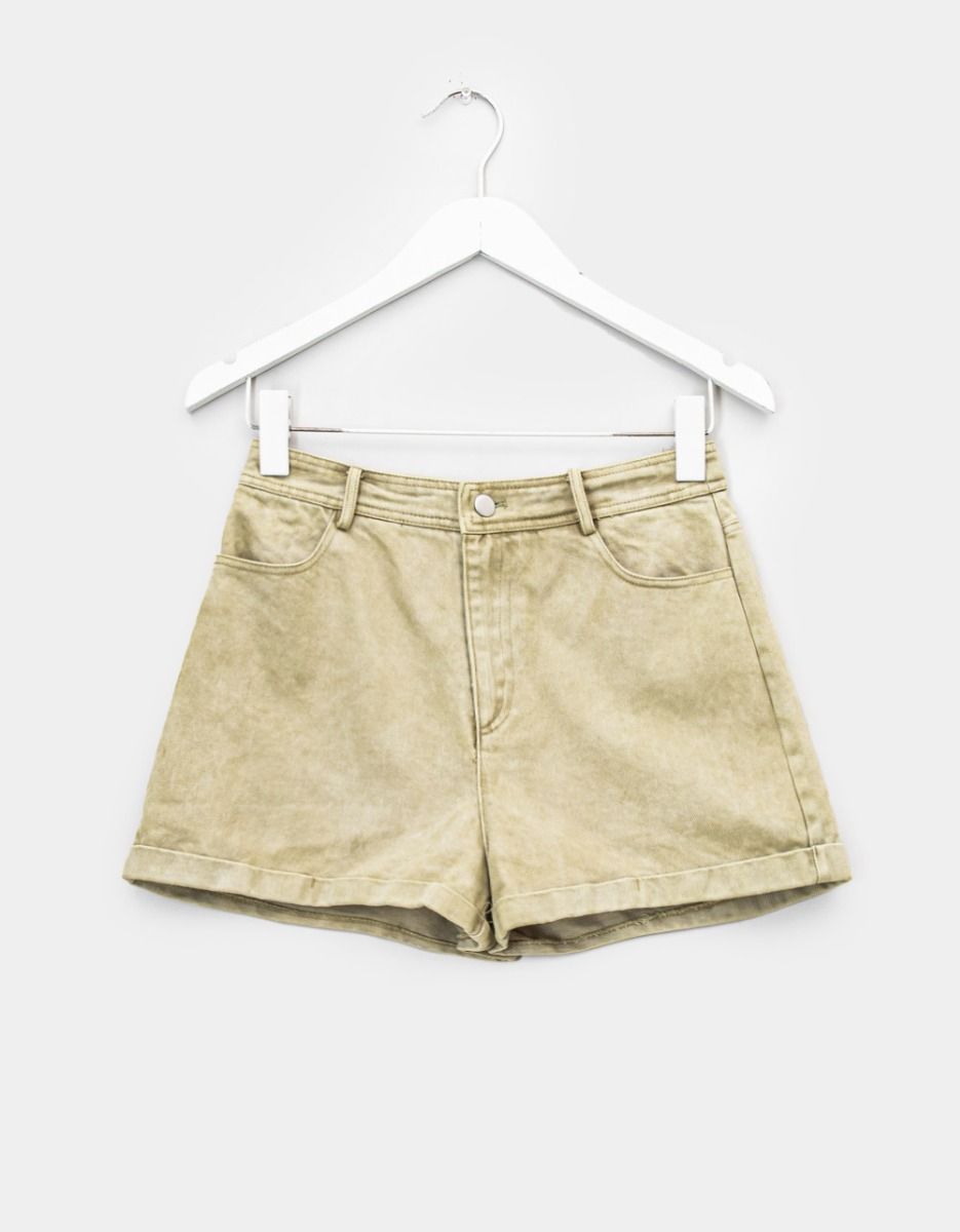 Saggia Roll-Up Shorts_0