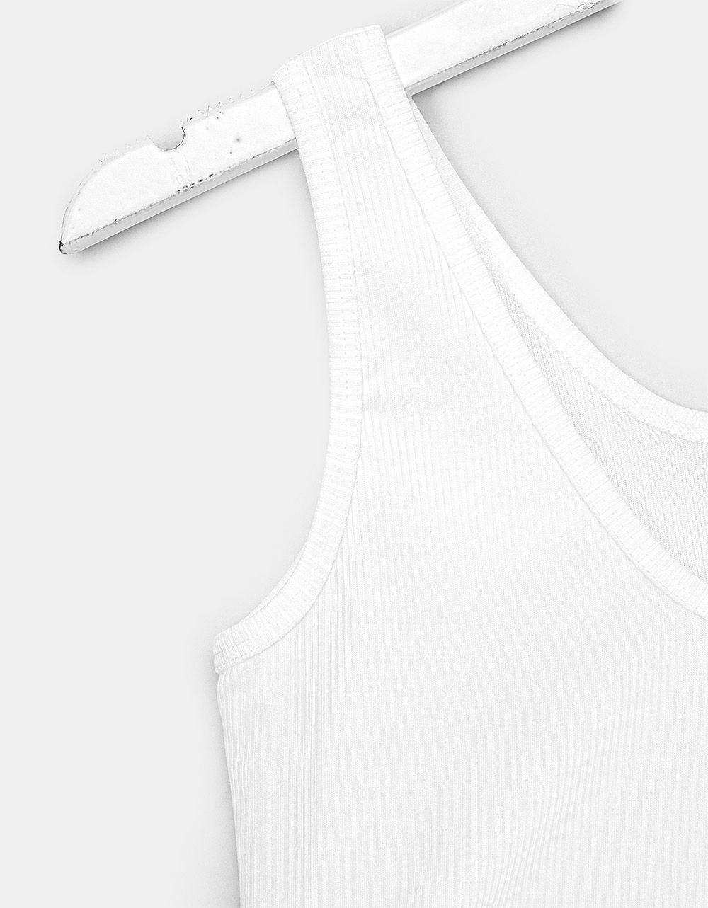 Samy Rib Crop Top in Ivory_1