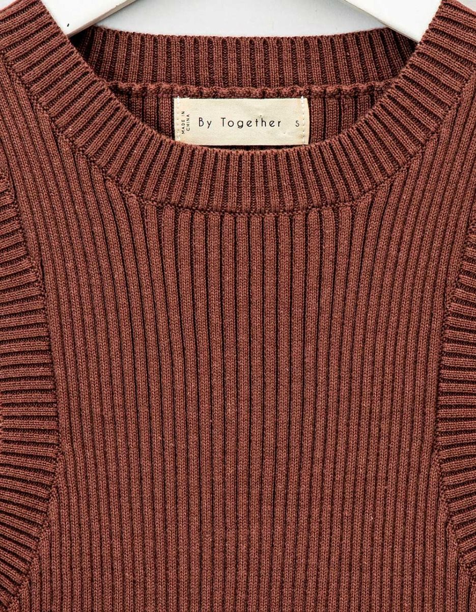 Sawyer Crop Knit in Brown_3