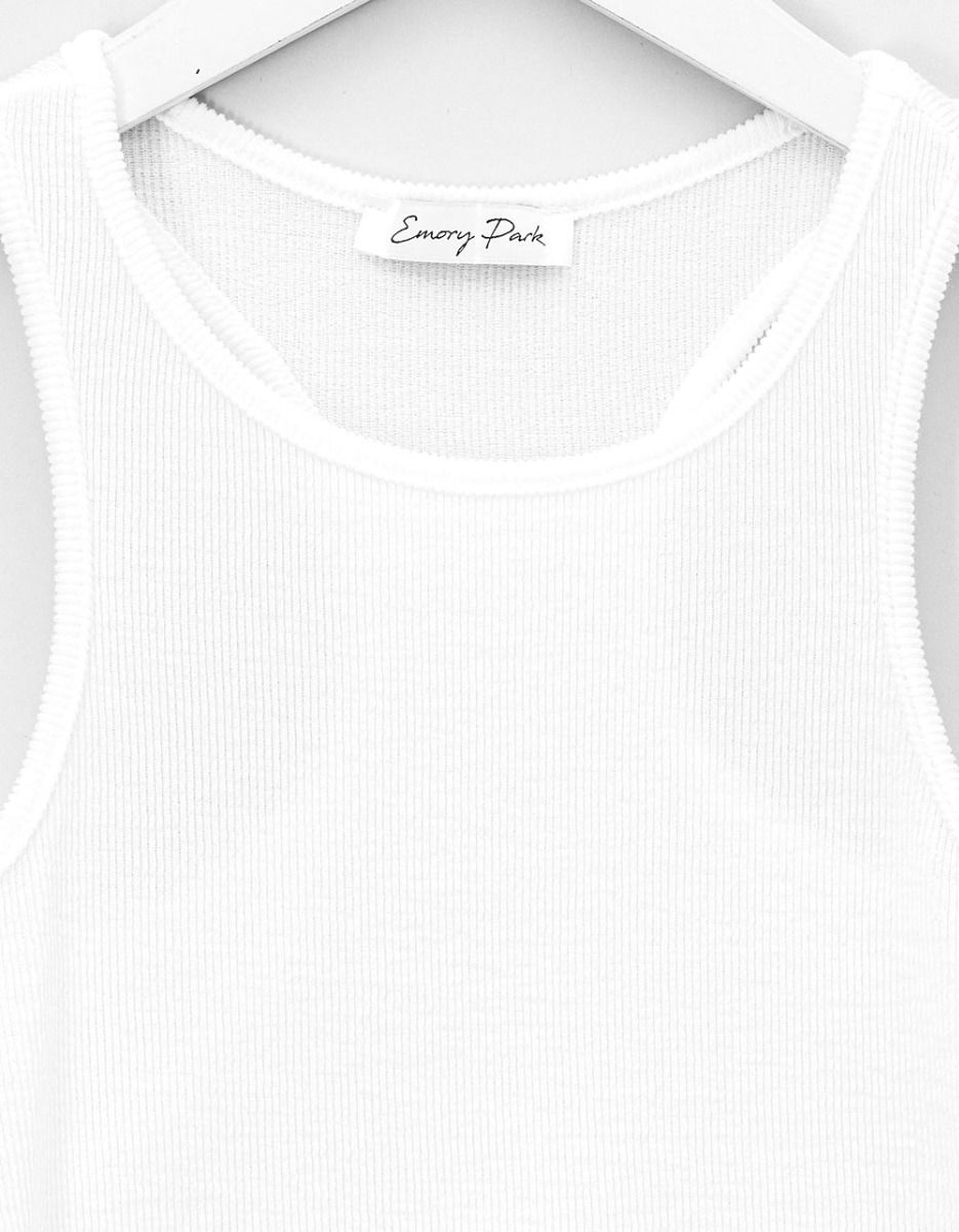 Scoop Hem Tank in Ivory_1