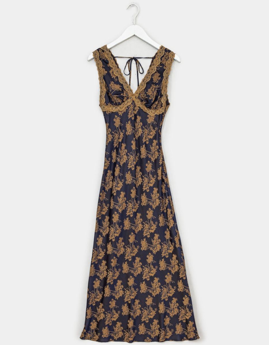 Soir Lace Maxi Dress_0