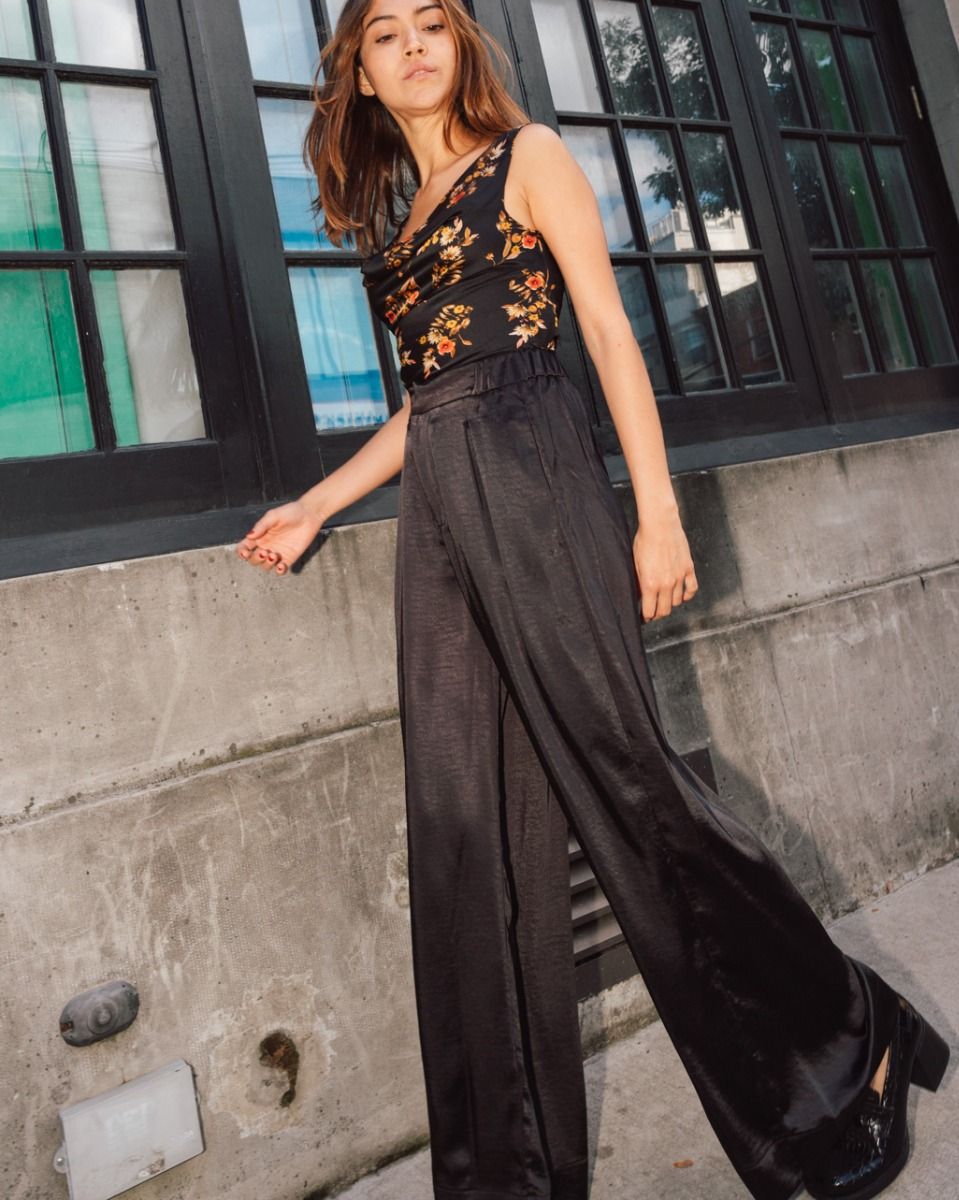 Stunner Satin Pants_2