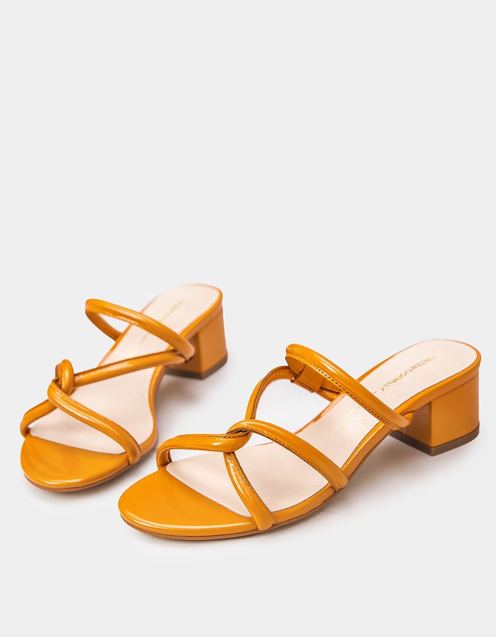 Tami Sandal in Burnt Tangerine_3