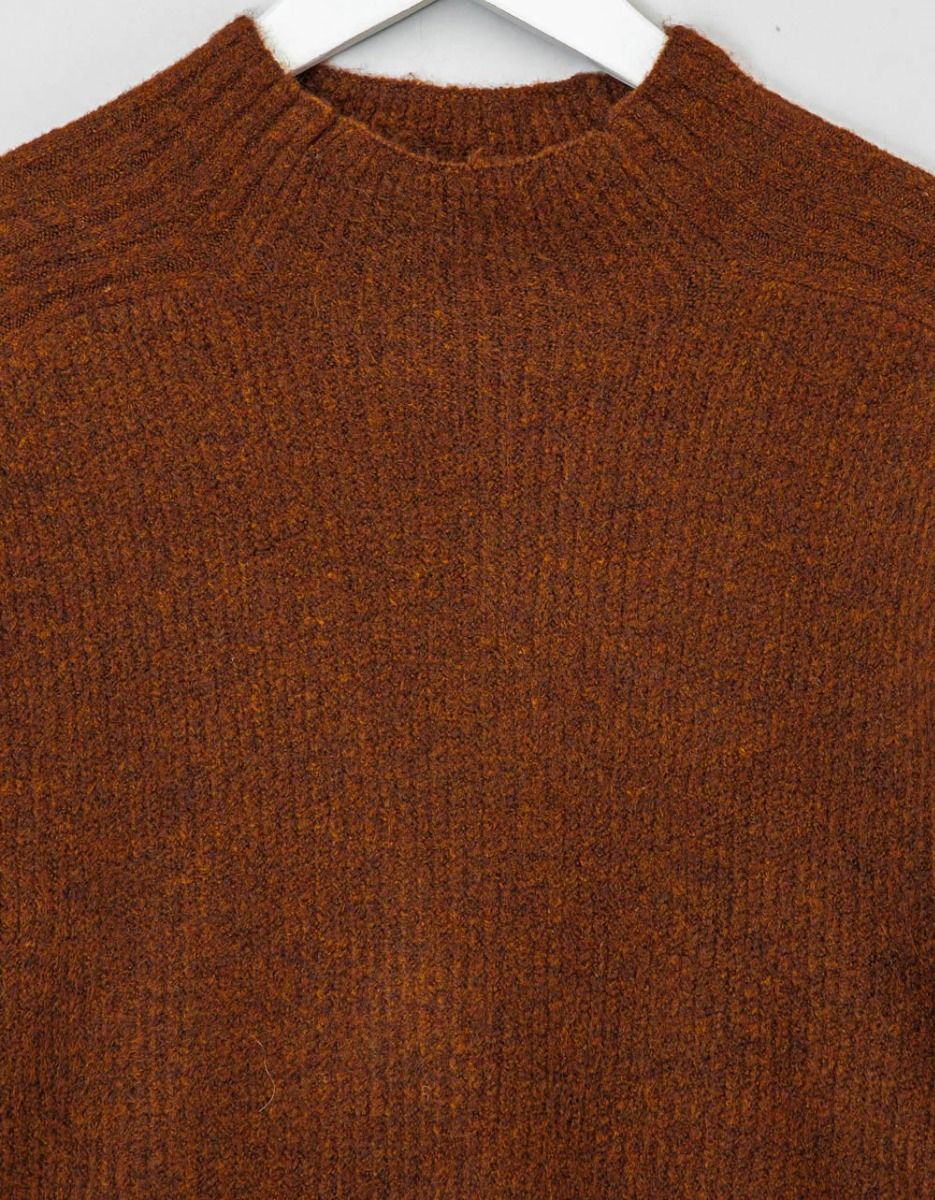 Tawny Turtleneck_2