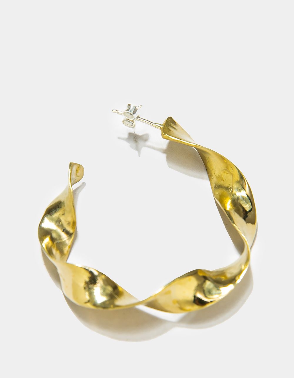 Thick Twisted Hoop_3